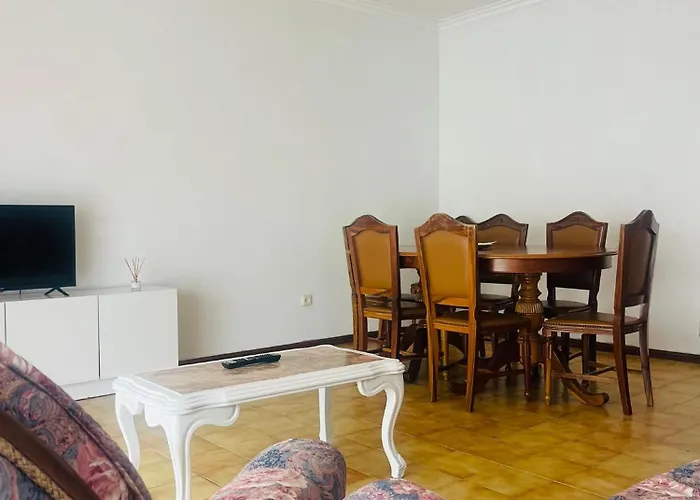 Like * Vila Praia de Âncora